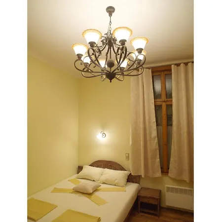 Balkan & In Downtown Apartament